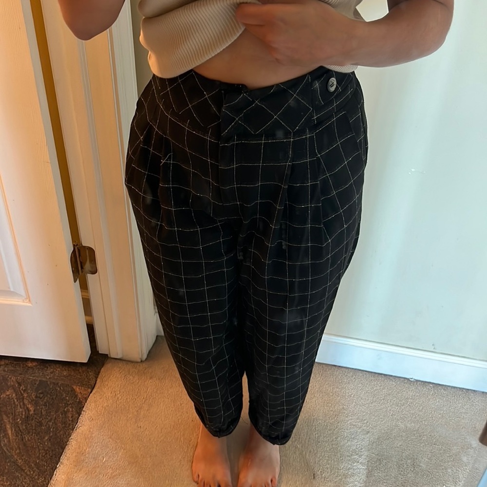 TOPSHOP BLACK AND WHITE TROUSERS